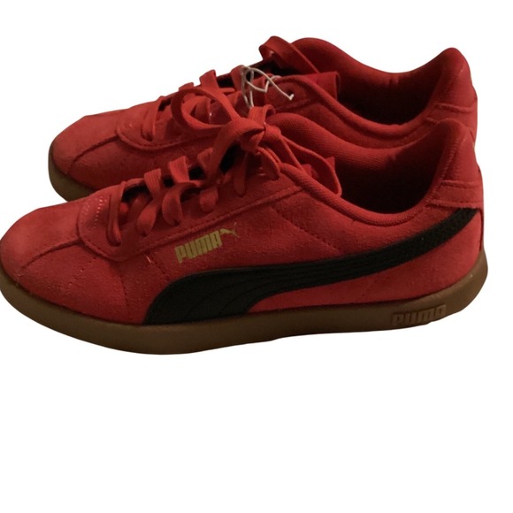 Puma Suede Red Black Gum Low Top Sneakers Gold Logo Youth 4.5 - Picture 3 of 7